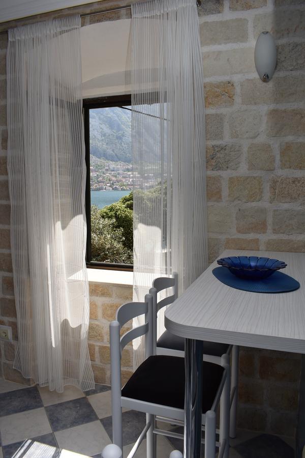 Lanterna Apartments Kotor Exterior photo